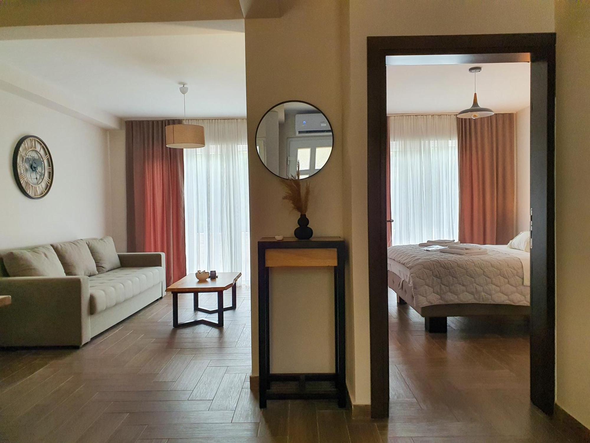 Djukic Winery Appartement Podgorica Buitenkant foto